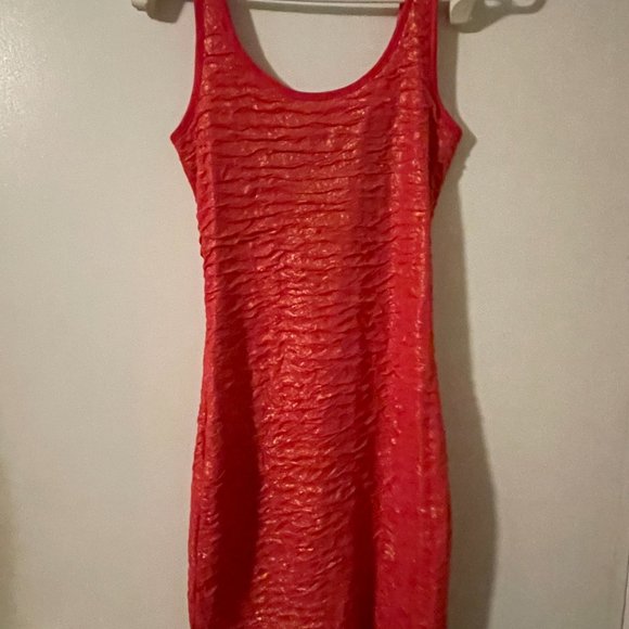 Hot, Sexy must have dress from Material Girl - Picture 1 of 12